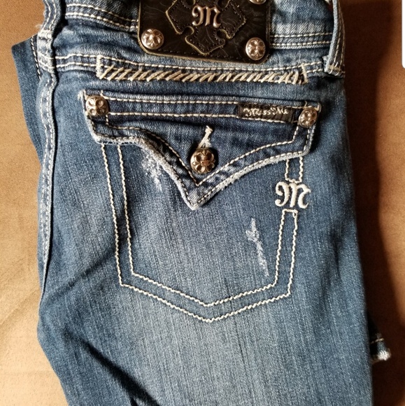 Size 27 Miss Me Jeans - Picture 1 of 2